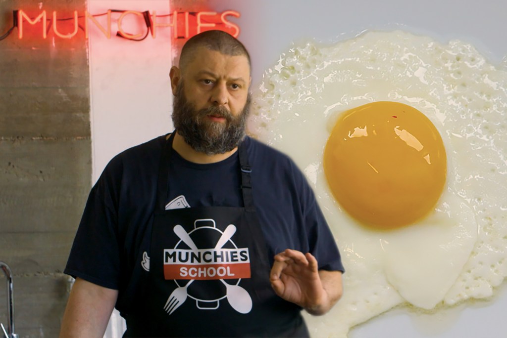 Munchies School: le ricette con le uova base a prova di idiota