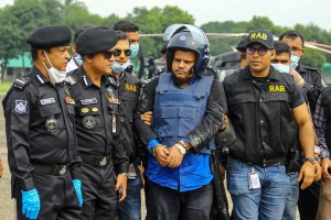 Pemilik RS Jual Beli Hasil Tes Covid-19 Negatif Diburu Polisi di Beberapa Negara