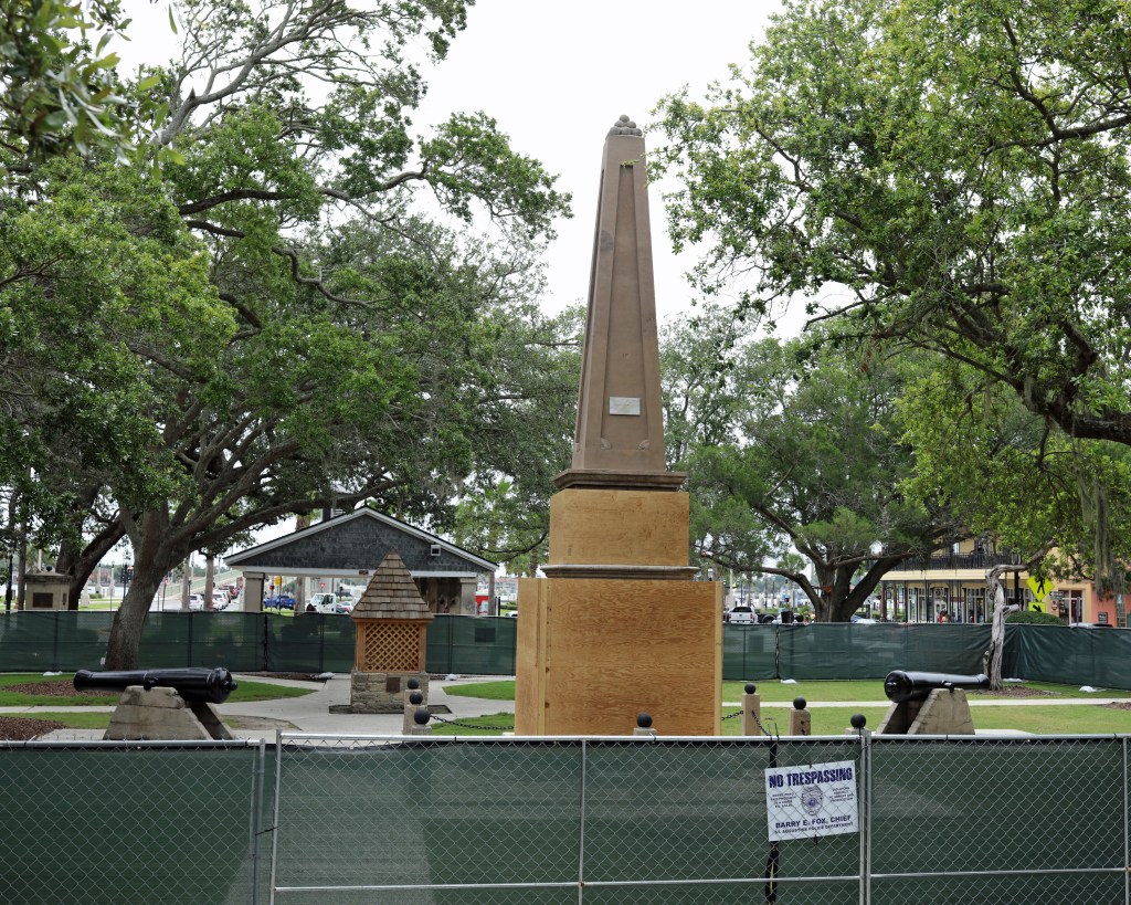 We Talked to the Sons of Confederate Veterans About Why They’re Defending Racist Monuments