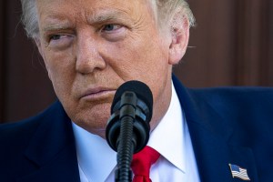 Presiden Trump Sengaja Remehkan Bahaya Covid-19 Agar Rakyat AS Tidak Panik di wawancara Bob Woodward