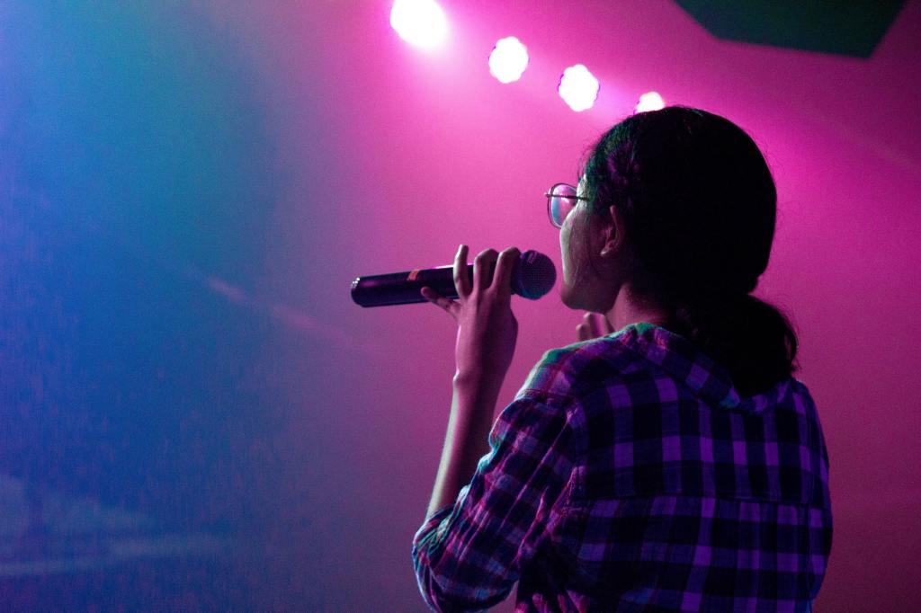 This Province in the Philippines Has a Hotline for Reporting Noisy Karaoke Singers