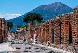 Turis Kembalikan Artefak Curian Kota Kuno Pompeii Italia Karena 15 Tahun Sial Terus