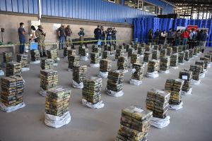 Policía incauta cocaína en Paraguay