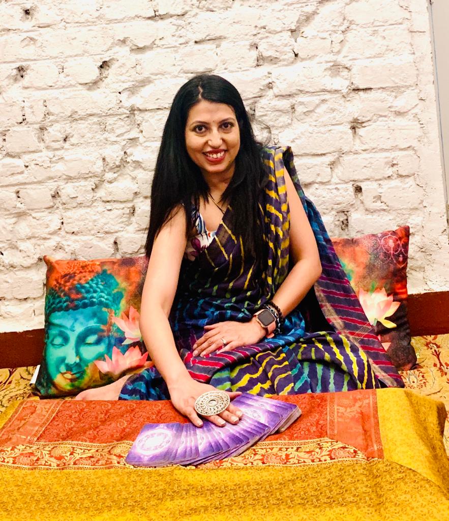 Maanya Kkohli_Tarot Reader.jpeg