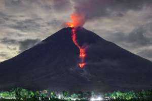 Indonesia; natural disasters; volcano; floods; Sri