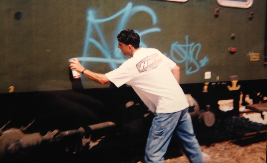 Ασημί 925: Το Graffiti Περιοδικό που Γεννήθηκε στη Βόρεια Ελλάδα Επέστρεψε