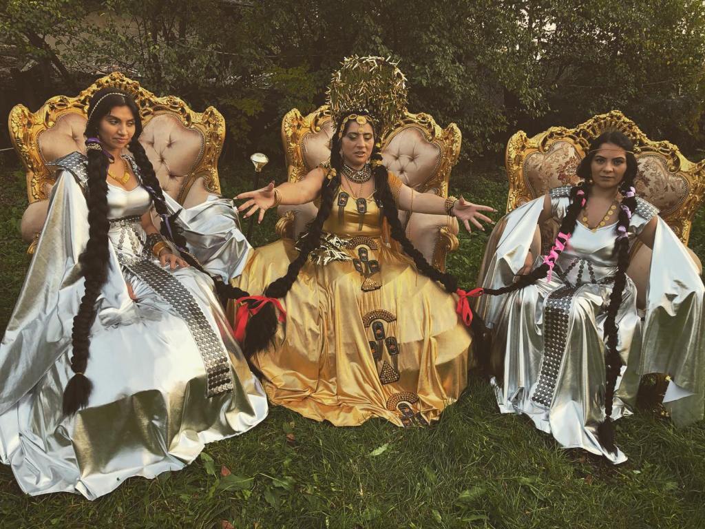 Artistele feministe și vrăjitoarele rome de ale căror blesteme ar trebui să-ți fie frică