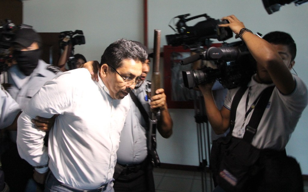 How a Notorious Gang Governed Alongside a Mayor in El Salvador