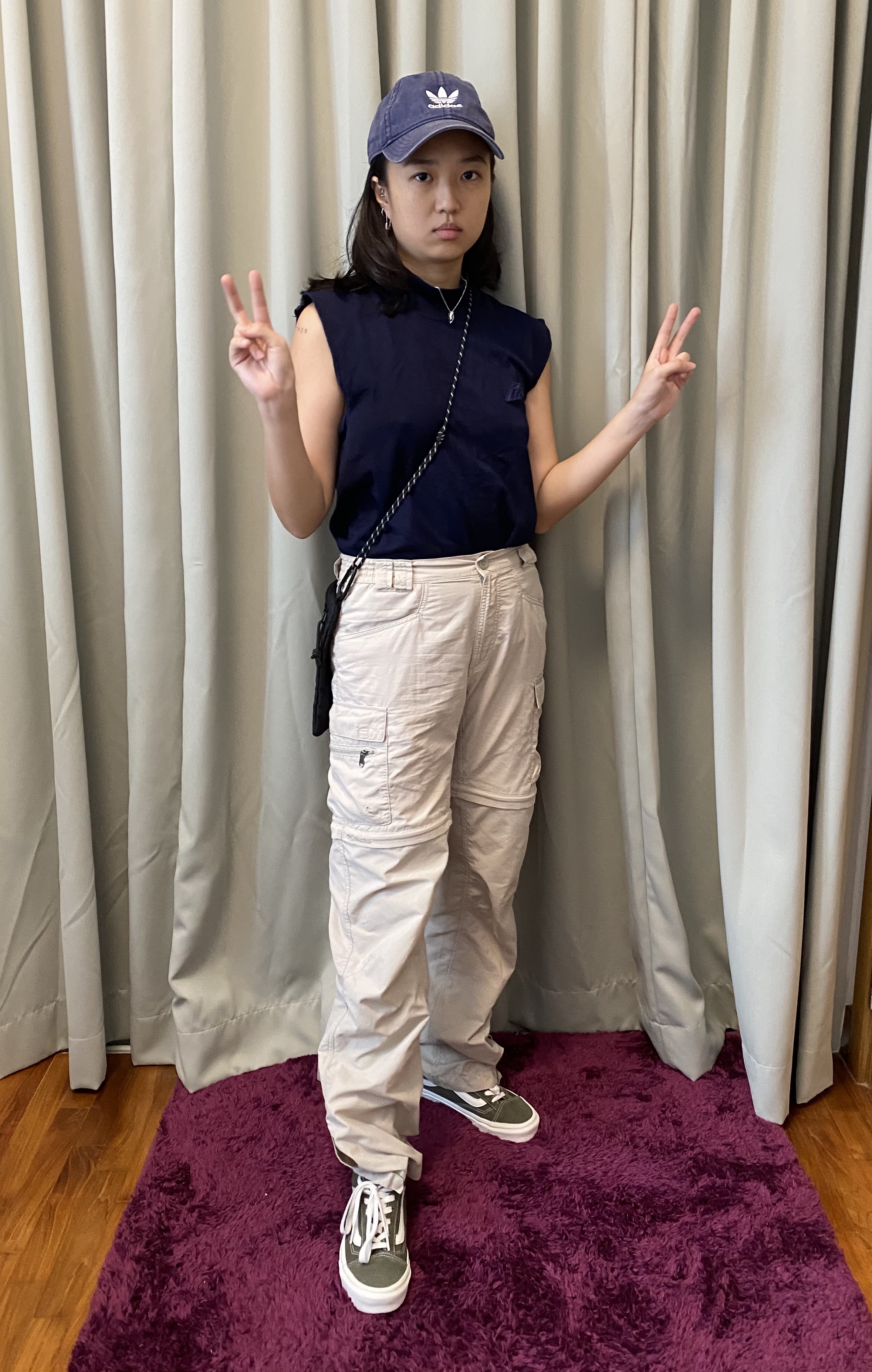 y2k oversized baggy pants sneakers fashion