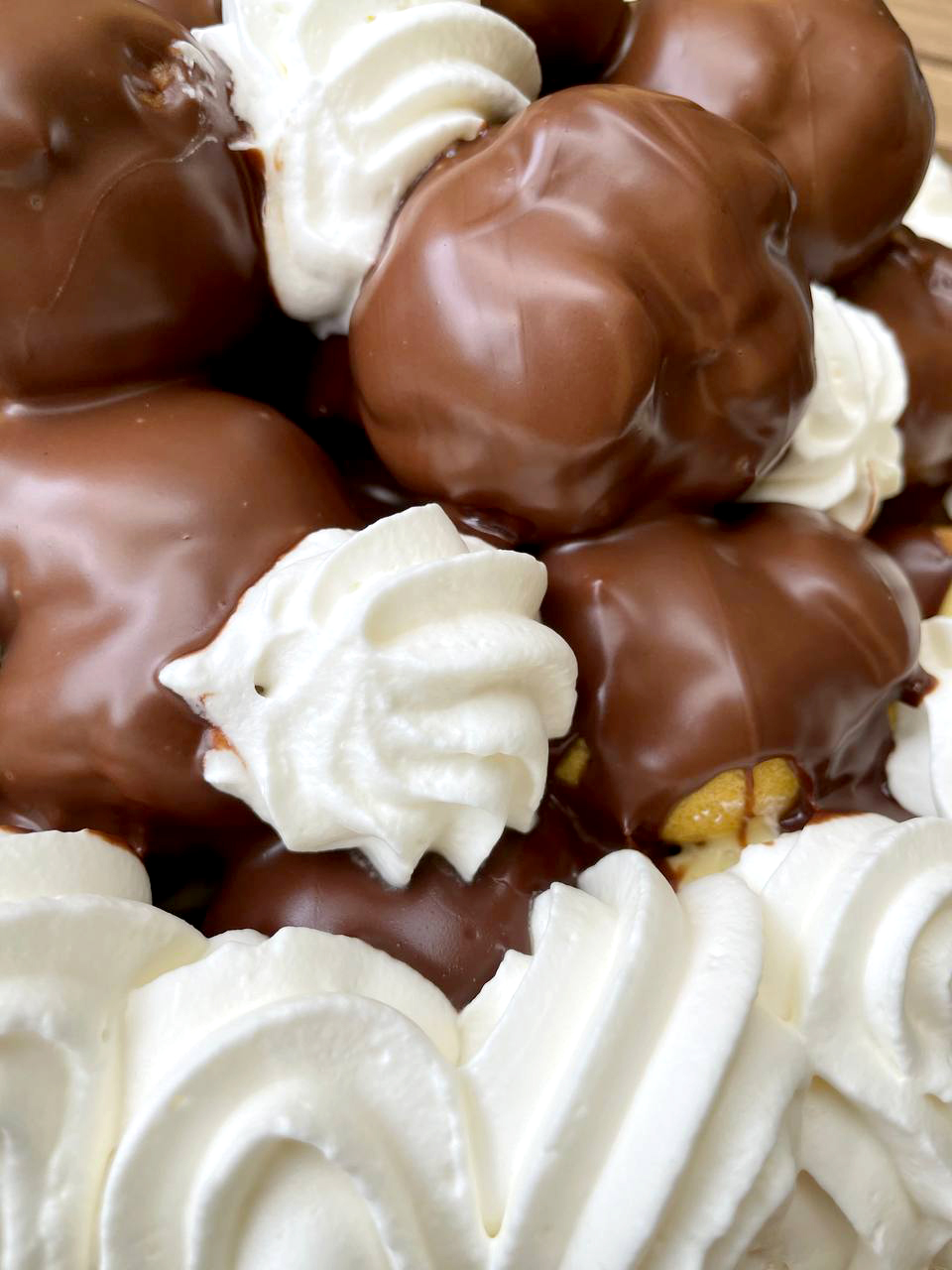 close profiterole.jpg