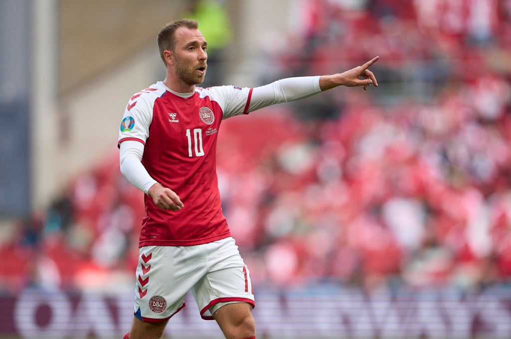 Kaum Antivaksin Tanpa Malu Bikin Propaganda Ngawur Usai Christian Eriksen Kolaps
