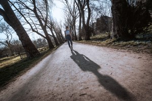 hartuire stradala femei