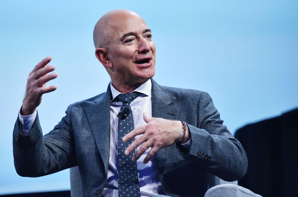 Puluhan Ribuan Netizen Tuntut Jeff Bezos Tak Usah Balik dari Perjalanan Luar Angkasa