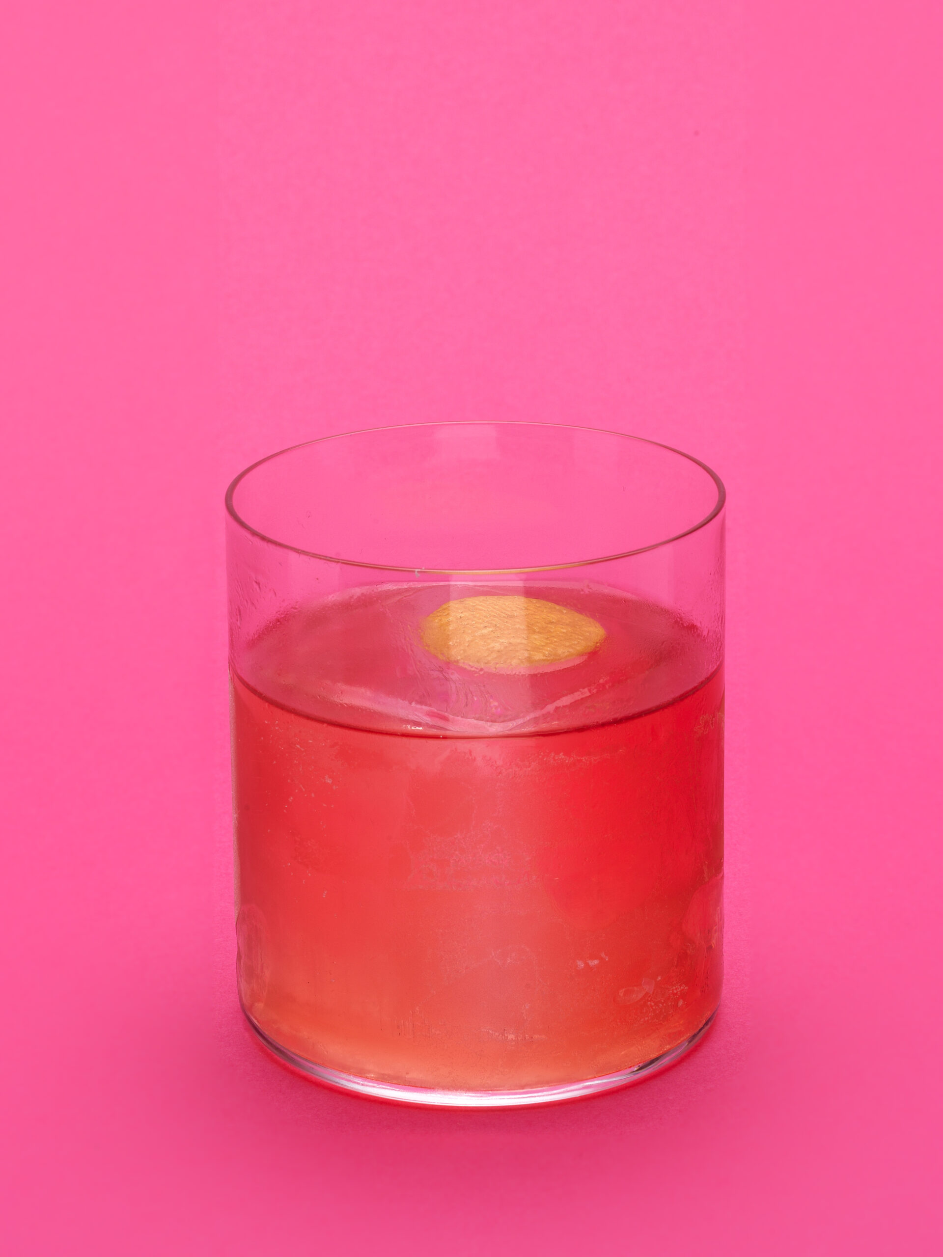 Invisibile fragola Cinquanta Spirito Italiano.jpg