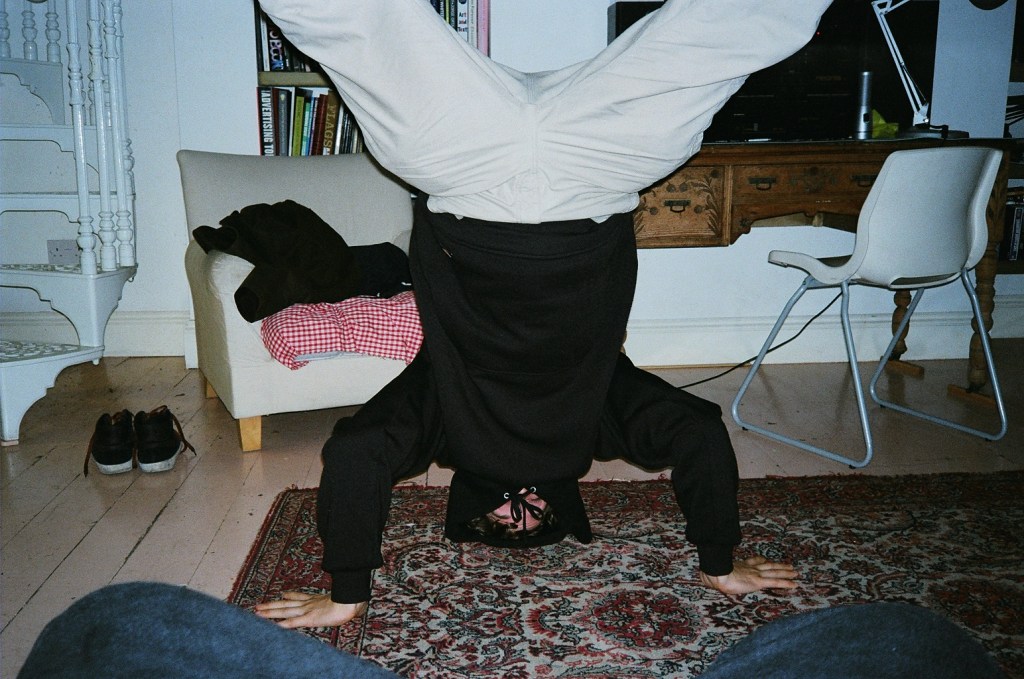 Your Idiot Housemate Could Be Ruining Your Credit Score