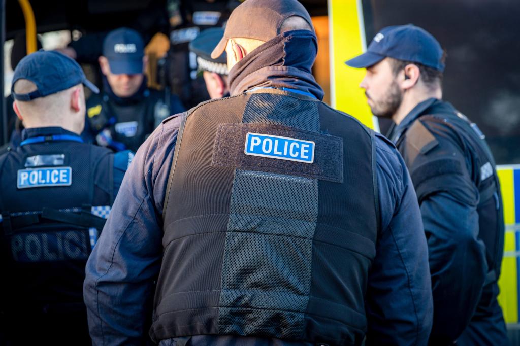 Exclusive: Police Are Busting Record Numbers of Trap Houses in the UK