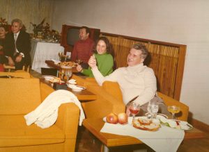 ceausescu comunism, mituri despre comunism, ceausescu