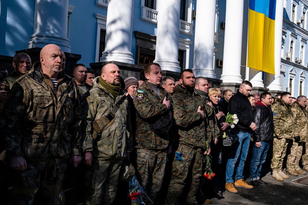 ‘Putin Can Kiss My Ass’: Ukrainians Say They’re Not Afraid of Russia