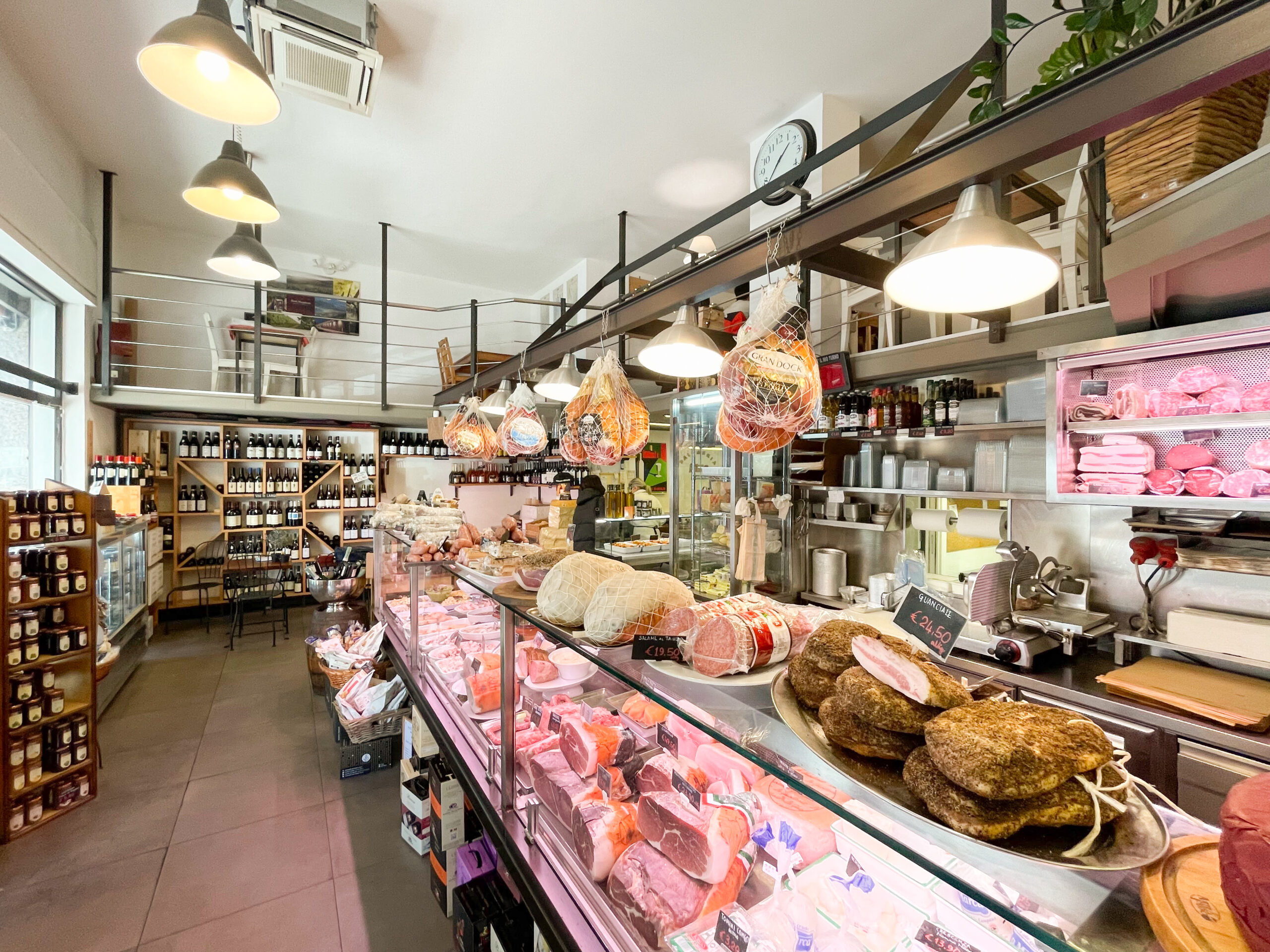 salumeria 02.jpg