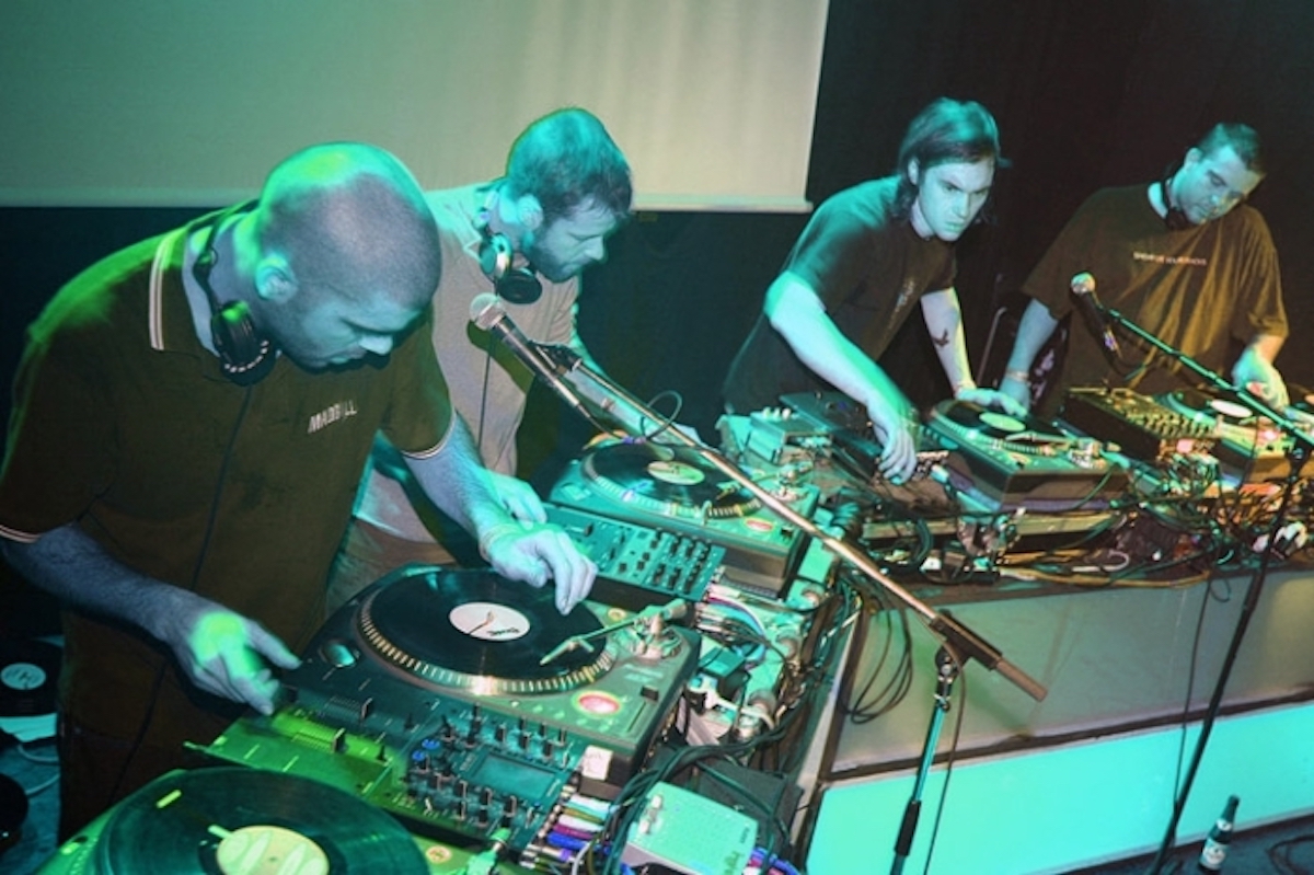 goldo_25dbe-birdynamnam2006.jpg
