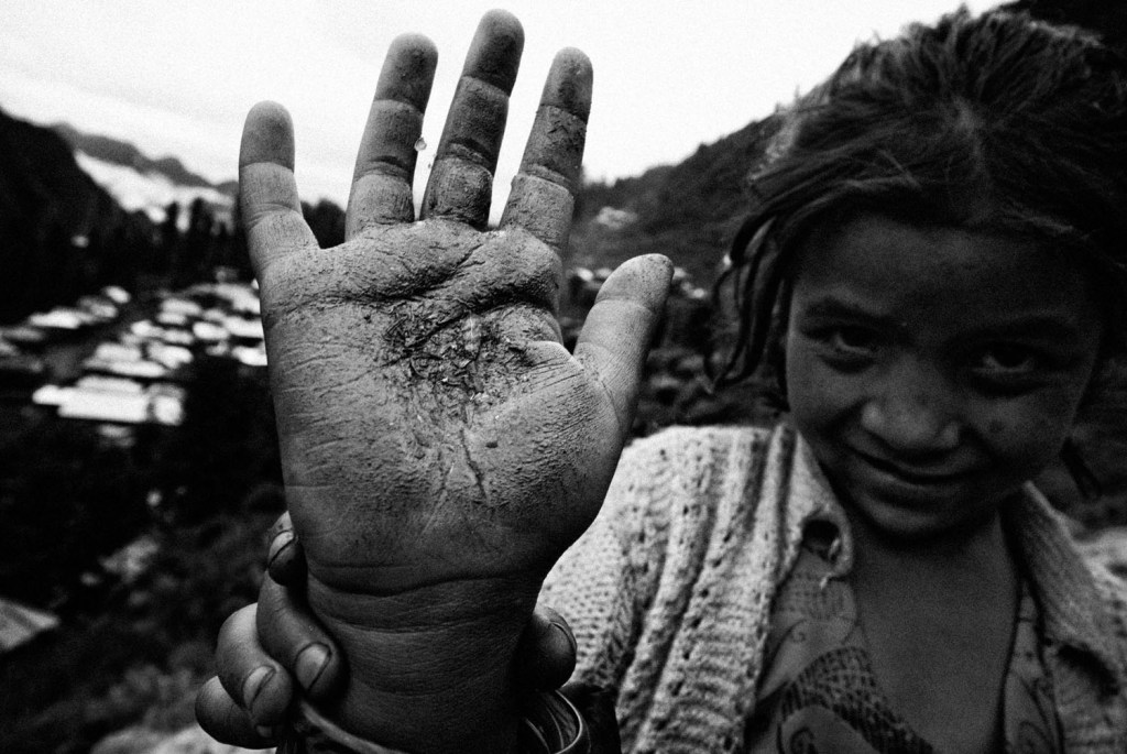 La comunità sull’Himalaya che coltiva una varietà di cannabis tra le più potenti al mondo