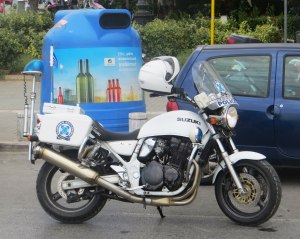 Greek_police_motorcycle_01