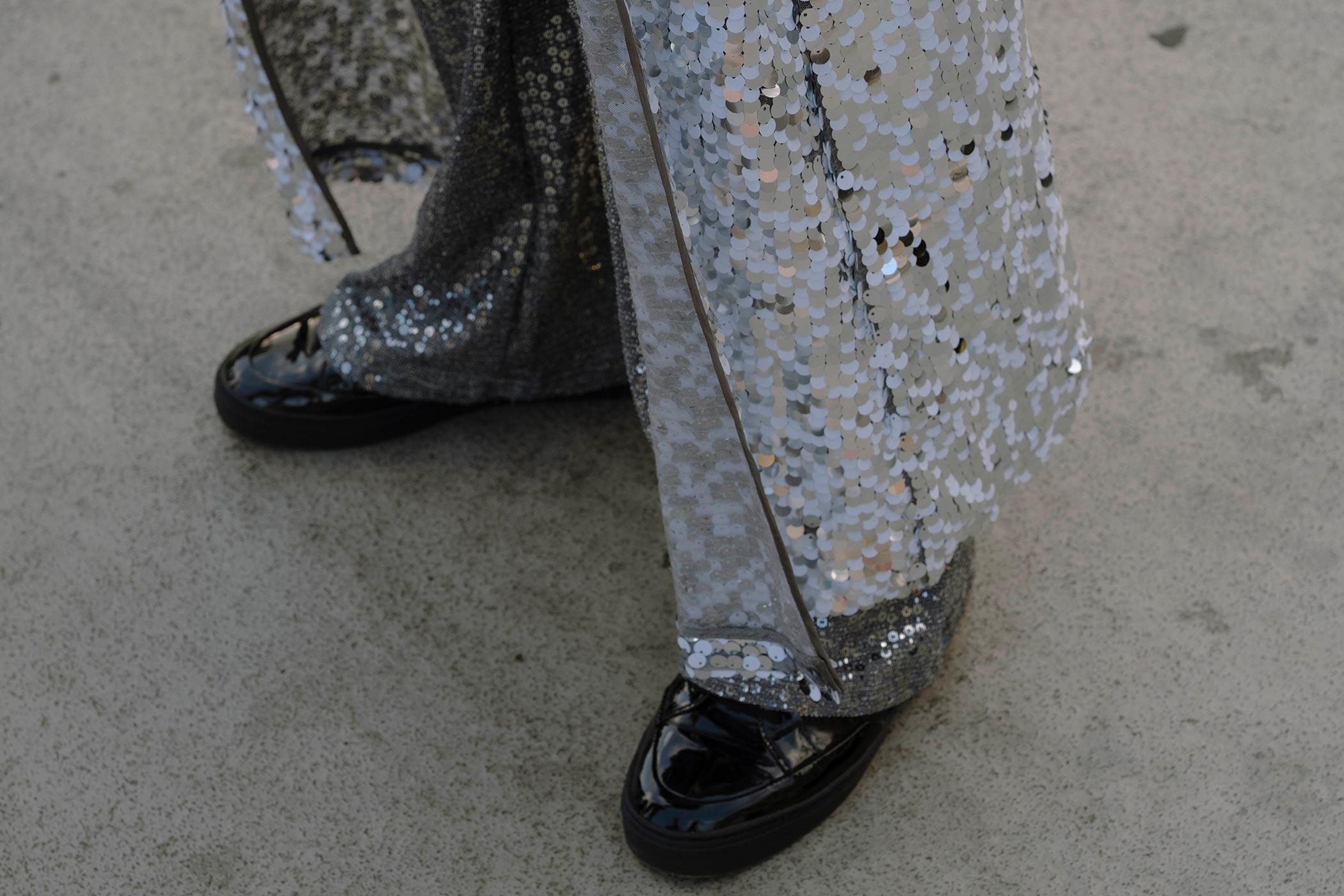 outfit fashion saga festival pantofi