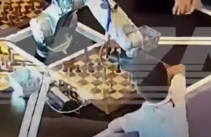 robot catur mematahkan jari bocah 7 tahun