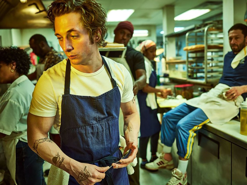 Una chef mi ha detto se la serie tv sui ristoranti, The Bear, è realistica o meno