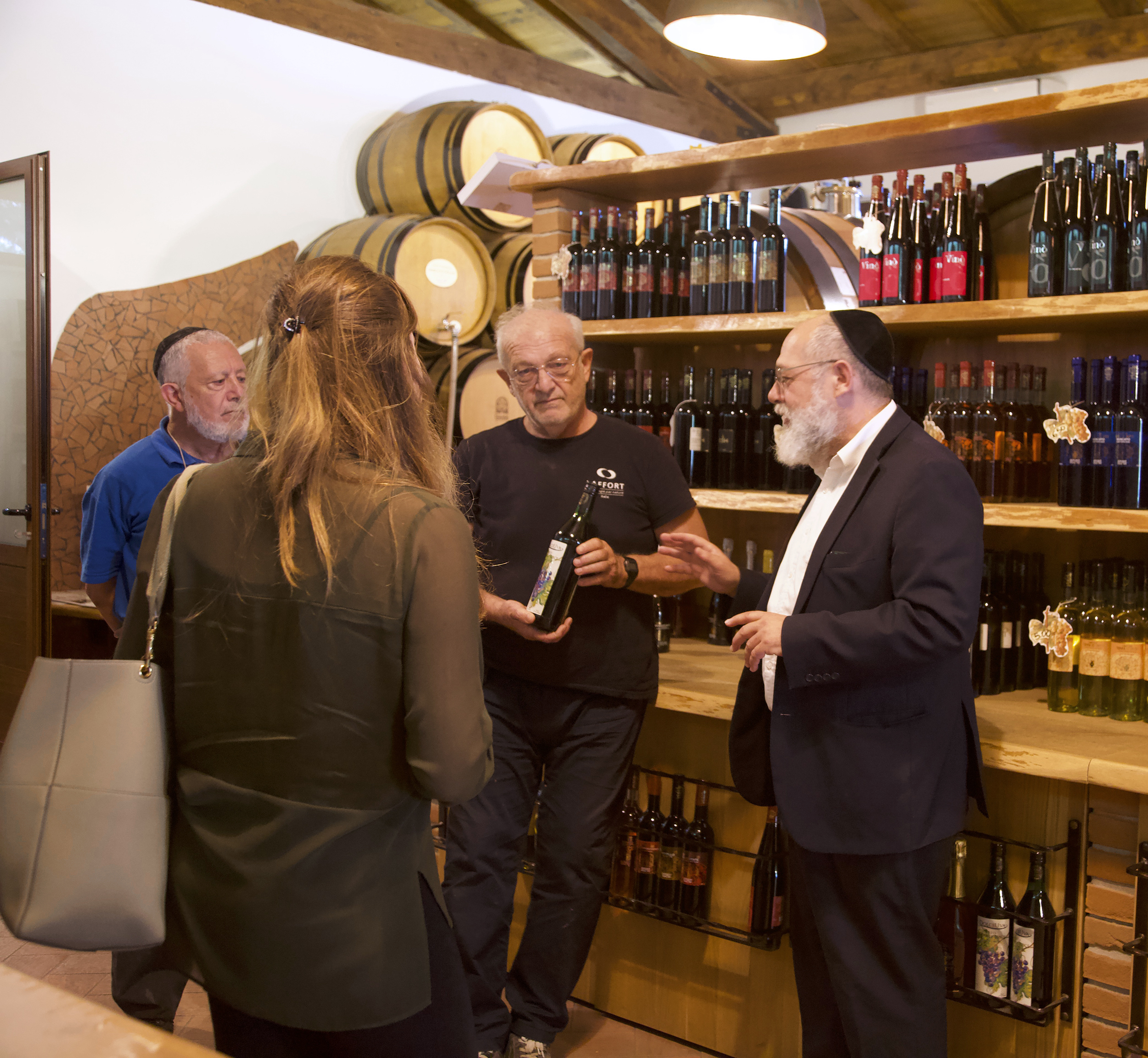 vino kasher roma.jpg