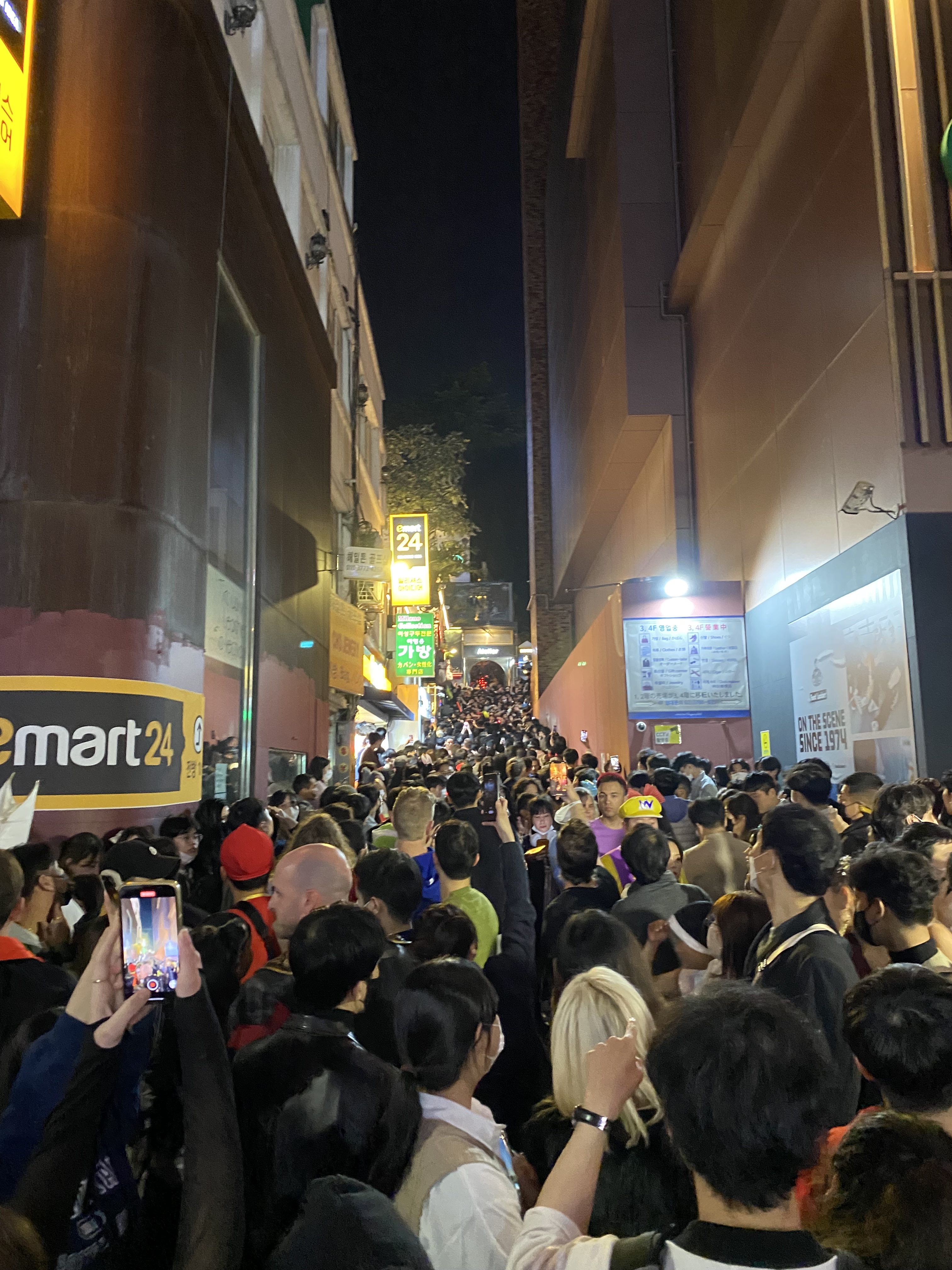 Many perished in the narrow, sloping alleyways leading to bars and nightclubs. Photo: Junhyup Kwon/VICE