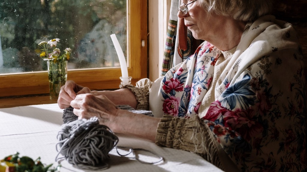 Umilințele și țeapa de care m-am lovit la un azil de bătrâni din București