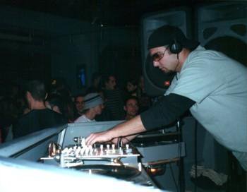 george apergis plus soda 2002.jpg