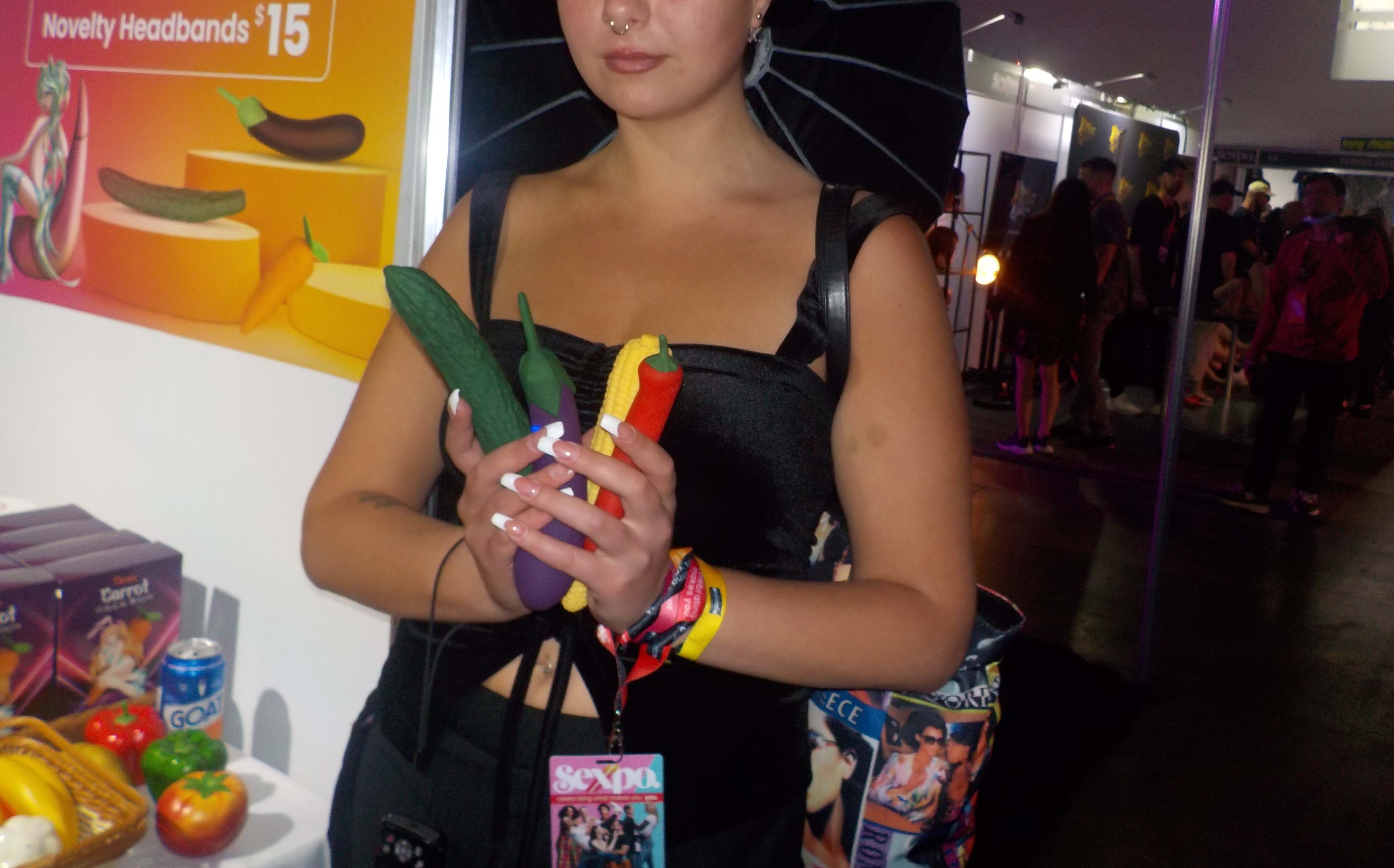 which do u reckon feels best? I vote corn (they vibrate too)