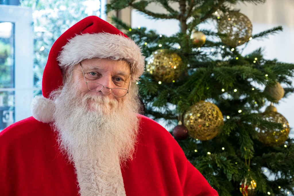 I Asked Santa Which Celebrities and Politicians Are Naughty or Nice