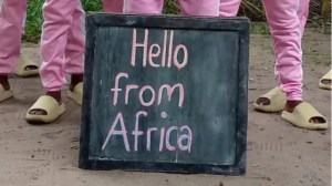 Hello From Africa kerstwens videoboodschap racisme afrika