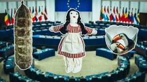 Eine Wurst, eine Puppe und ein Tucan Kerzenständer. Das sind die absurdesten Geschenke an EU-Parlamentarier