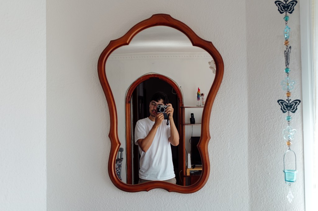 Being a Narcissist Won’t Actually Get You Far In Life
