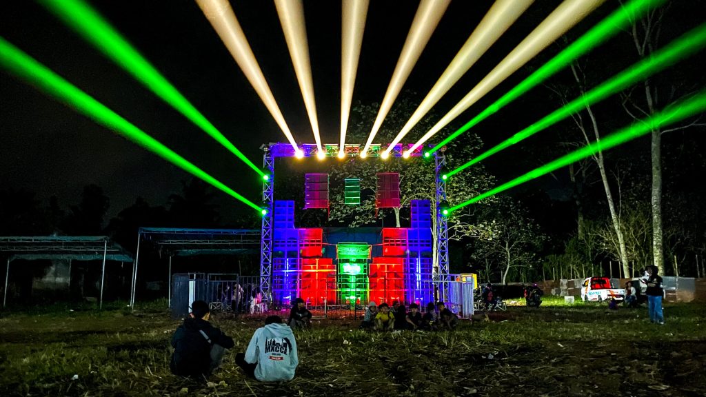 Menyambangi Ajang Adu Bising Speaker Musik Remix yang Gokil di Jatim