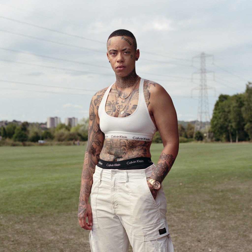 Portraits de l’identité butch lesbienne de la classe ouvrière