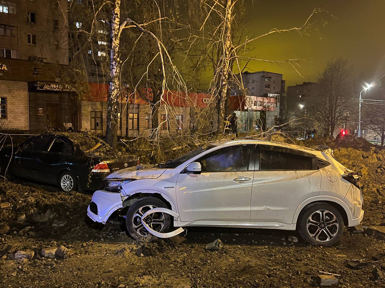 Damaged cars in Belgorod. Photo: Belgorod Region Governorate / Handout/Anadolu Agency via Getty Images