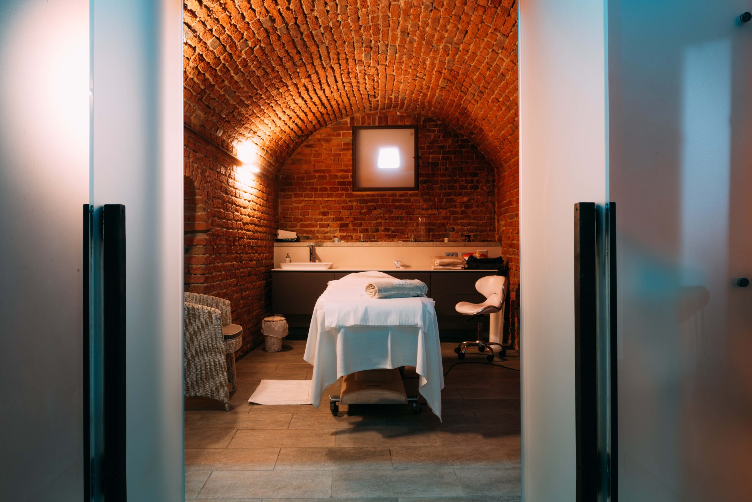 Stanza-massaggi-vinacce-grappa.jpg
