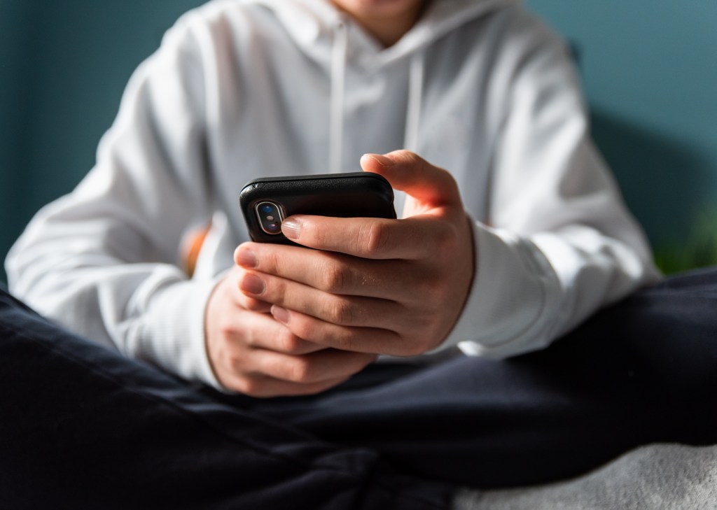 Eating Disorder Helpline Fires Staff, Transitions to Chatbot After Unionization
