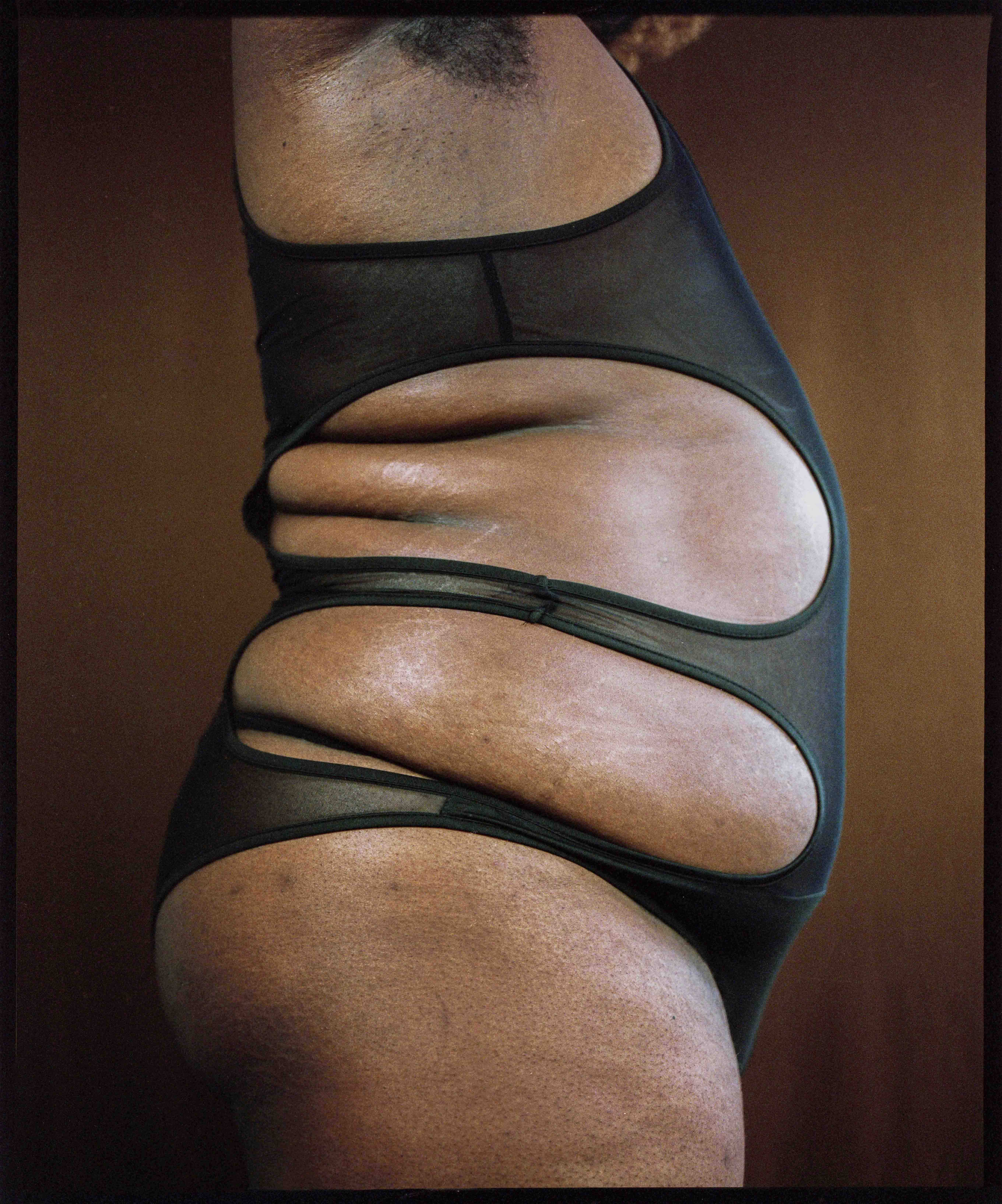 fotografii cu persoane queer si corpuri queer