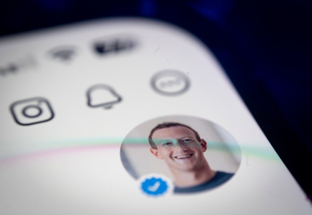 Threads is All The Worst Parts of Twitter And Instagram in One Very Bad App