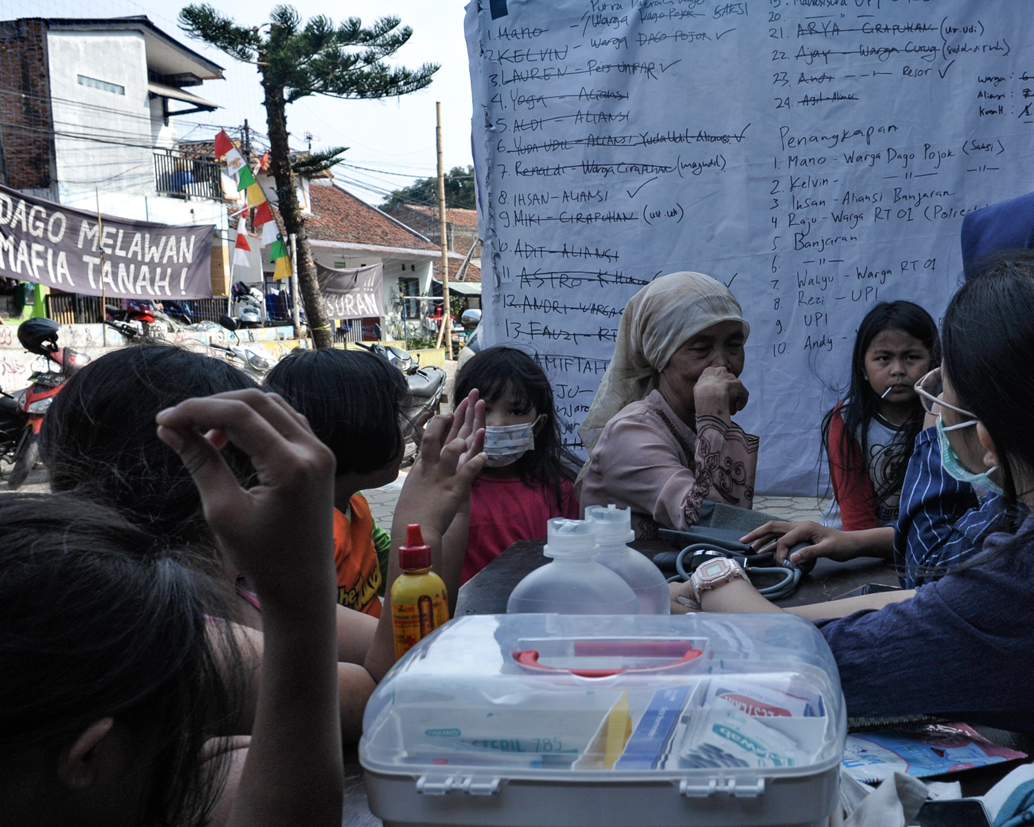 bentrok dago elos konflik seng tanah muller bersaudara bandung