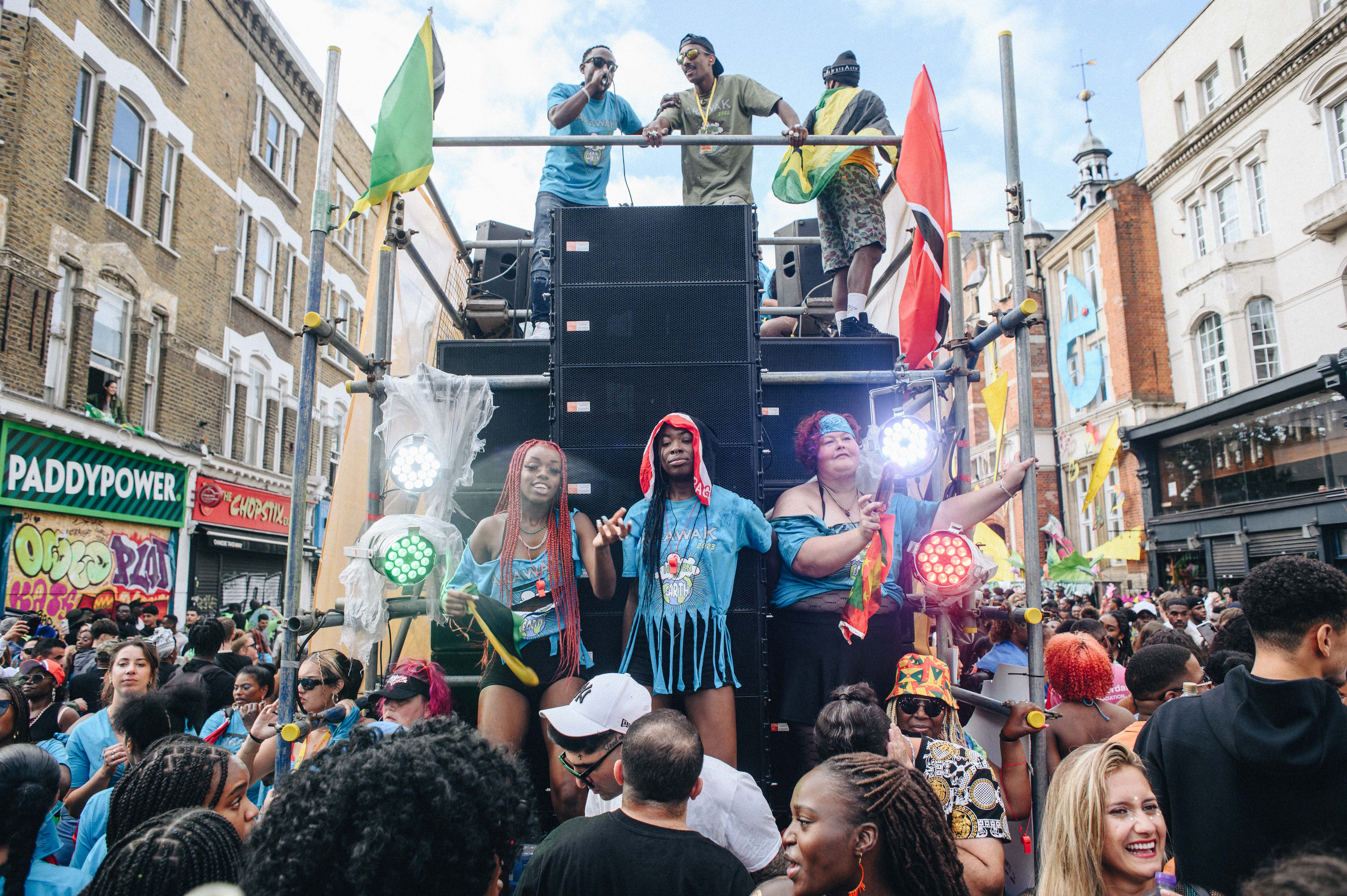 Notting Hill Carnival 2023, London: A crowd in front of a soundsystem