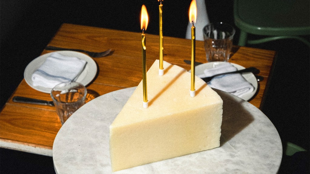 In Defense Of The After-Dinner Cheese Course