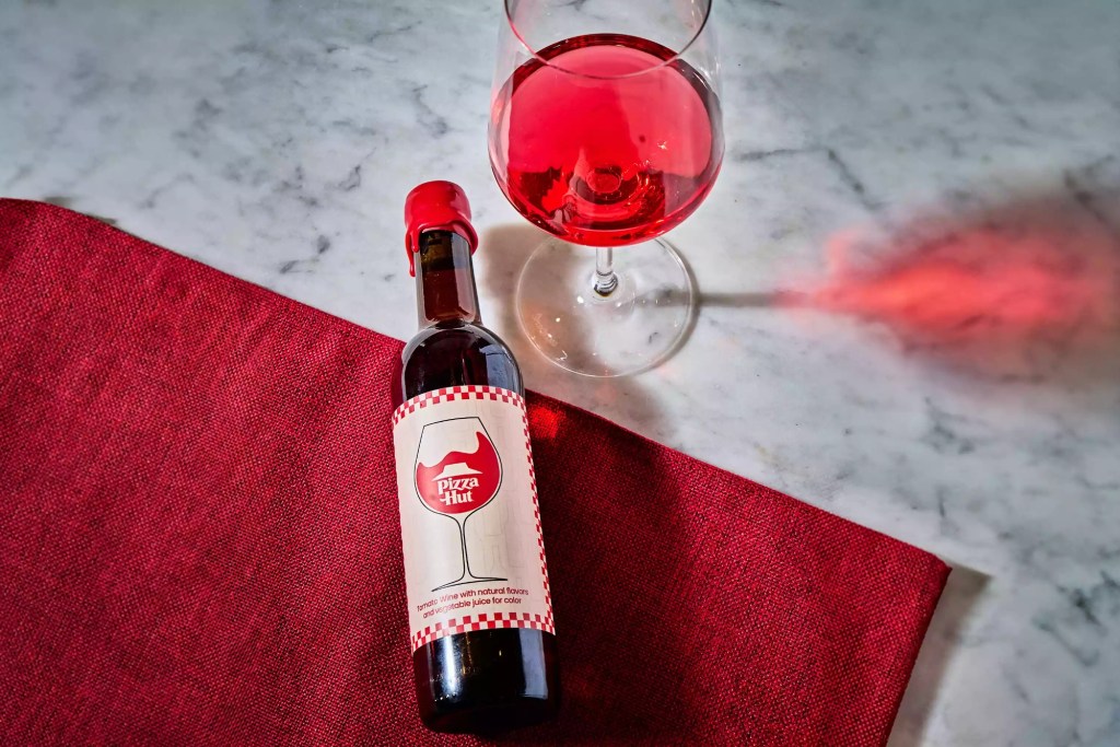 pizza hut tomato wine