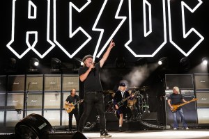 ac-dc-announces-first-north-american-tour-in-nearly-a-decade